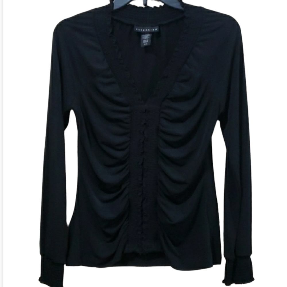 attention V-neck Long Sleeve Top W/ Ruching Detail